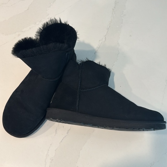 UGG Mini Bailey Button Bling Boots - Authentic - Picture 4 of 6